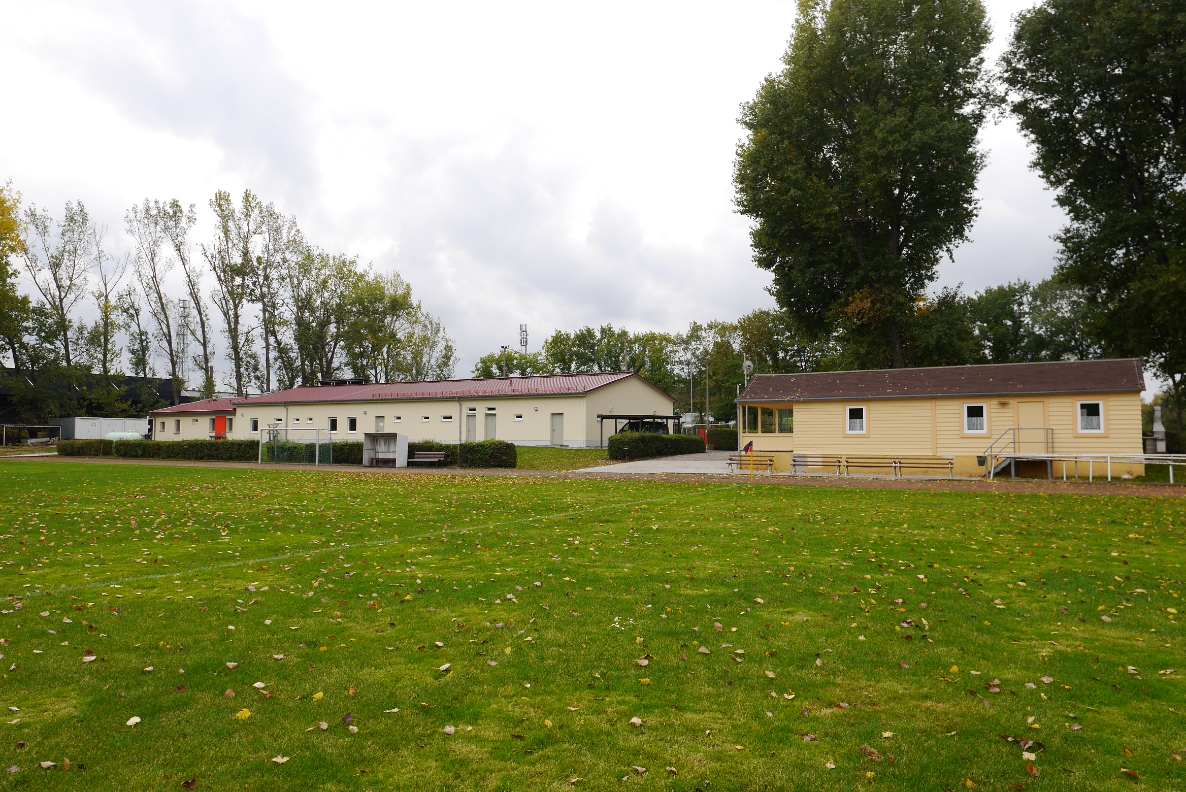 Vereinsheim und Sportgelände des SV Motor Sörnewitz