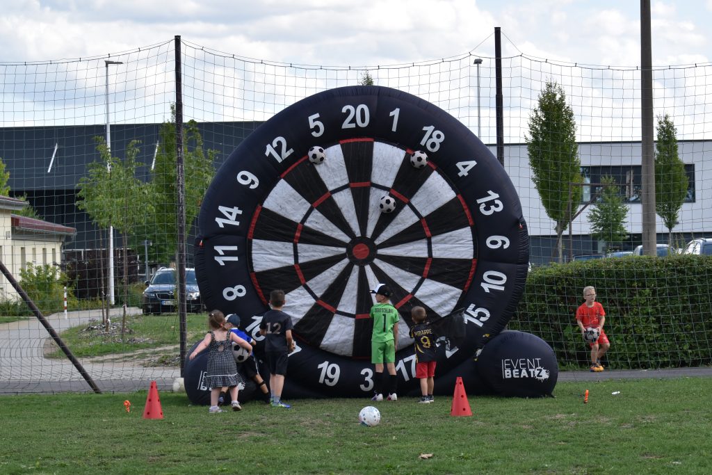 Fußballdart beim Saisonfest der Junioren